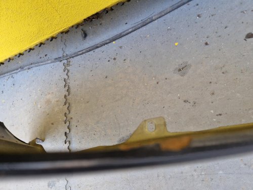 PRAVÝ PŘEDNÍ BLATNÍK OPEL ASTRA G, ČERNÝ - 17645