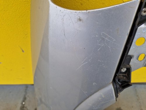 PRAVÝ PŘEDNÍ BLATNÍK OPEL ASTRA G, STŘÍBRNÝ - 17704