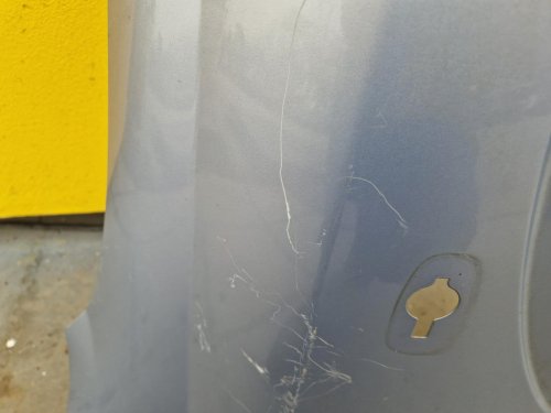 PRAVÝ PŘEDNÍ BLATNÍK OPEL ASTRA G, STŘÍRBNÝ - 17445