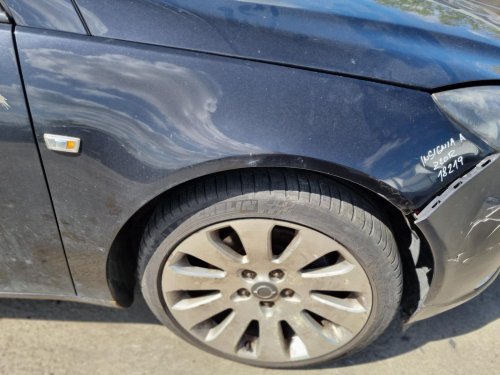 PRAVÝ PŘEDNÍ BLATNÍK OPEL INSIGNIA A, ČERNÝ Z20R - 18219
