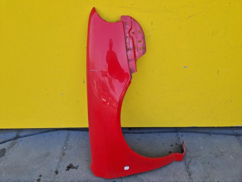 PRAVÝ PŘEDNÍ BLATNÍK ŠKODA OCTAVIA I 1 (1U2), ČERVENÝ - 17676