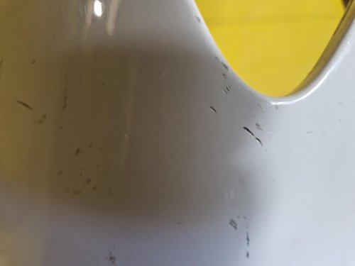 PRAVÝ PŘEDNÍ BLATNÍK ŠKODA OCTAVIA II (1Z3), BÍLÝ, FACELIFT - 19809