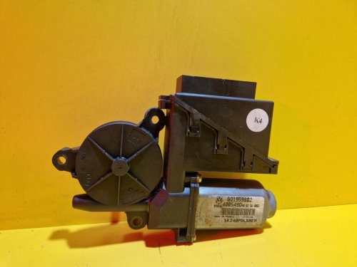 PRAVÝ PŘEDNÍ MOTOREK STAHOVAČKY OKNA 6Q1959802A ŠKODA FABIA I, FABIA II, ROOMSTER / VW POLO IV / SEAT IBIZA III, CORDOBA II - 15940