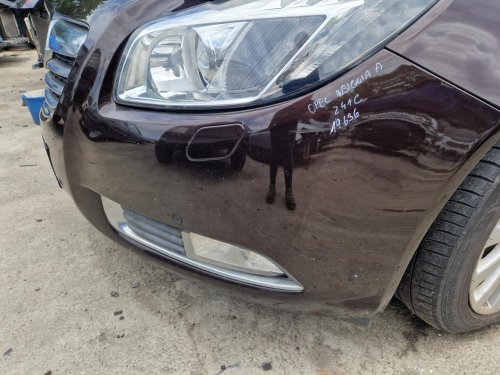 PŘEDNÍ NÁRAZNÍK OPEL INSIGNIA A (G09), HNĚDÁ Z41C, SE SENZORY, S OSTŘIKOVAČI  - 19636