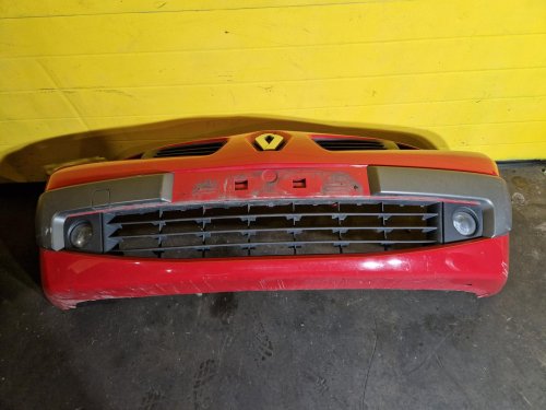 PŘEDNÍ NÁRAZNÍK RENAULT MEGANE II, ČERVENÝ, S MLHOVKAMI - 20169