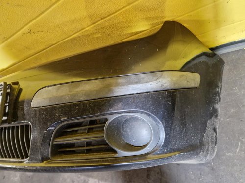 PŘEDNÍ NÁRAZNÍK ŠKODA FABIA I (6Y5), ČERNÝ 991, FACELIFT, S OTVORY PRO MLHOVKY - 20349