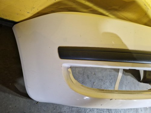 PŘEDNÍ NÁRAZNÍK ŠKODA SUPERB I, BÍLÝ - 20181