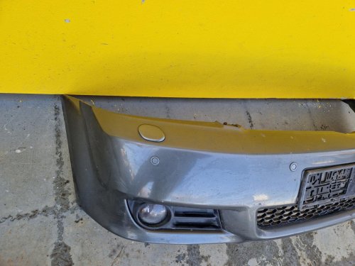 PŘEDNÍ NÁRAZNÍK TOYOTA COROLLA VERSO II, ŠEDÝ, S MLHOVKAMI, SE SENZORY, S OSTŘIKOVAČI - 16641
