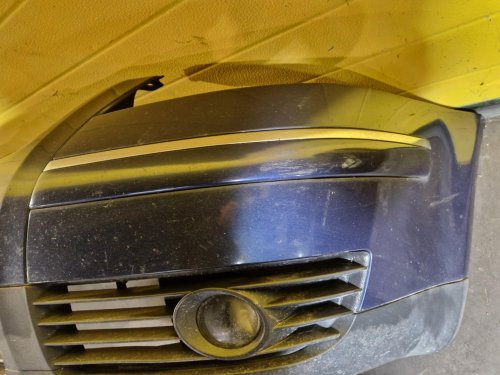 PŘEDNÍ NÁRAZNÍK VW PASSAT B5,5 - MODRÝ, S MLHOVKAMI  - 20255