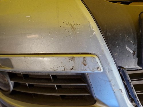 PŘEDNÍ NÁRAZNÍK VW PASSAT B6, MODROSTŘÍBRNÝ, S MLHOVKAMI - 20891