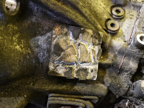 PŘEVODOVKA - TOYOTA COROLLA VERSO II, AURIS, AVENSIS T25, T27, - 2.0 D, 2.2 D - 21181