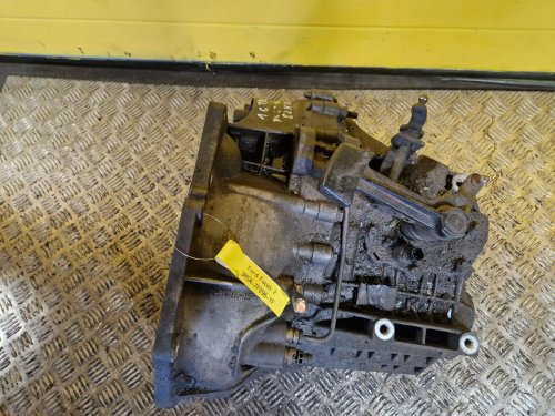 PŘEVODOVKA 3M5R-7F096-YF, R3T9A - FORD FOCUS II, C-MAX / MAZDA 3 / VOLVO V50, S40, C30 - 1.6 TDCI - 18354