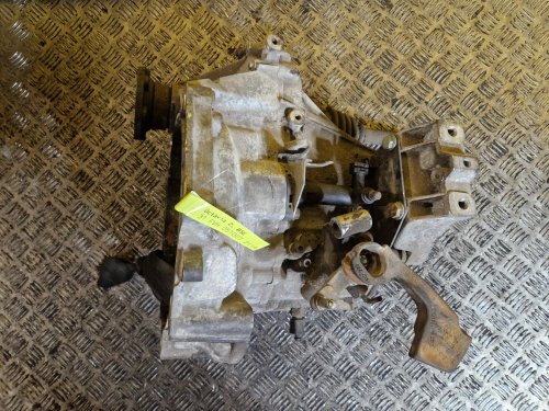 PŘEVODOVKA FVH - ŠKODA OCTAVIA II / VW PASSAT B6, GOLF V, VI, JETTA III, IV / AUDI A3 II / SEAT LEON II, TOLEDO III, ALTEA - 1.6 MPI, FSI - 20637