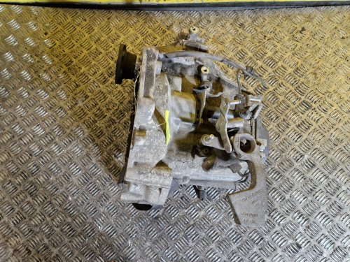 PŘEVODOVKA FVH - ŠKODA OCTAVIA II / VW PASSAT B6, GOLF V, VI, JETTA III, IV / AUDI A3 II / SEAT LEON II, TOLEDO III, ALTEA - 1.6 MPI, FSI - 21256