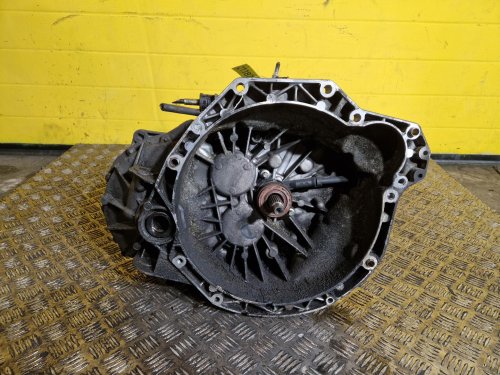 PŘEVODOVKA 8200581207 - OPEL VIVARO A, RENAULT TRAFIC II, NISSAN PRIMASTAR - 2.5 DTI - 21187