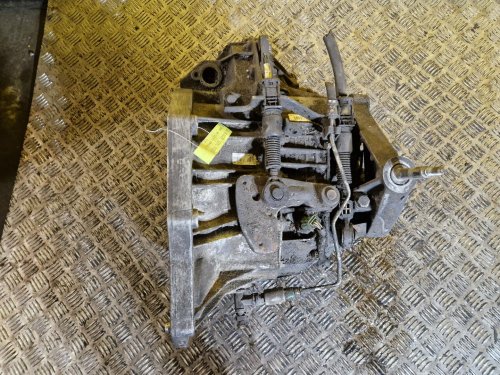 PŘEVODOVKA 8200581207 - OPEL VIVARO A, RENAULT TRAFIC II, NISSAN PRIMASTAR - 2.5 DTI - 21187