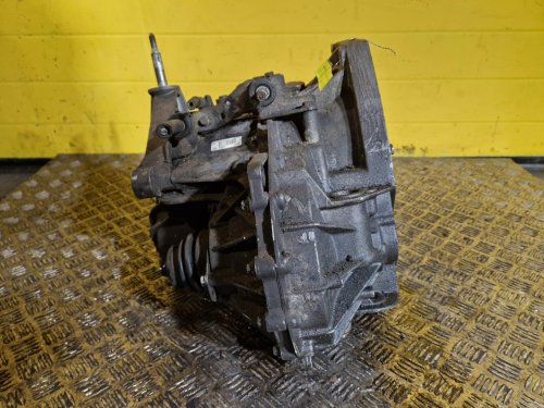 PŘEVODOVKA 8200581207 - OPEL VIVARO A, RENAULT TRAFIC II, NISSAN PRIMASTAR - 2.5 DTI - 21187