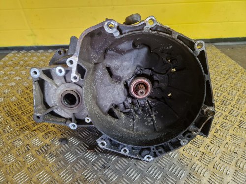 PŘEVODOVKA F35, GU 13101871 - OPEL VECTRA C, SIGNUM - 2.2 DTI - 19653