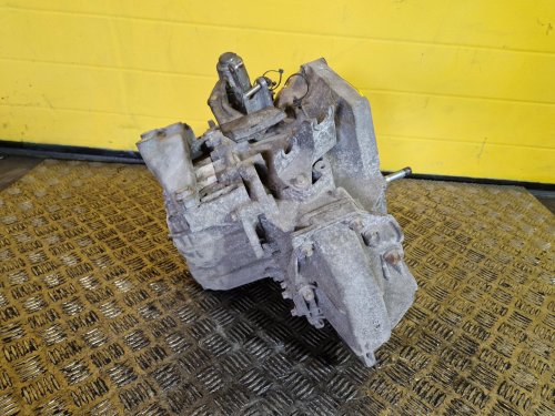 PŘEVODOVKA M32 - OPEL ASTRA H, ZAFIRA B, VECTRA C, INSIGNIA A / FIAT / ALFA ROMEO / SAAB - 1.9 CDTI, 1.9 JTD, 1.9 TTID - 18896