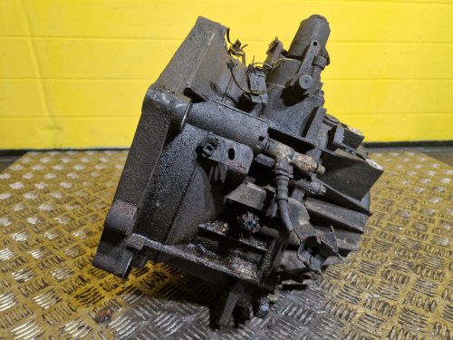 PŘEVODOVKA M32 - OPEL ASTRA H, ZAFIRA B, VECTRA C / FIAT / ALFA ROMEO / SAAB - 1.9 CDTI, 1.9 JTD, 1.9 TTID - 18537