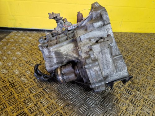 PŘEVODOVKA TOYOTA YARIS II (P9) - 1.3 VVT-i 64 KW - 20196