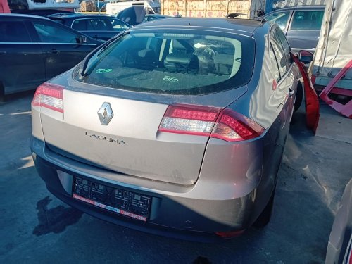 Renault Laguna III 1.5 ( K9K57 ) 81kW r.2011 šedá na náhradní díly