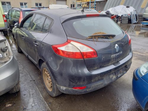 Renault Megane III 1.6 ( K4M R 8 ) 81kW r.2009 šedá na náhradní díly 