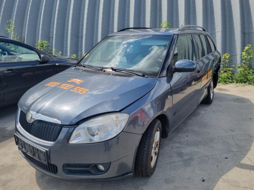 Škoda Fabia II 1.6 ( BTS ) 77kW r.2009 šedá 9153 na náhradní díly