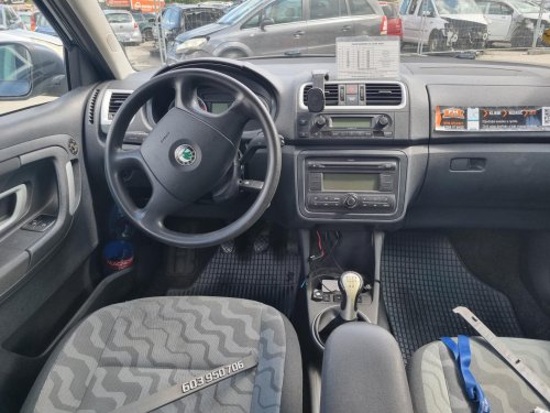 Škoda Fabia II 1.6 ( BTS ) 77kW r.2009 šedá 9153 na náhradní díly