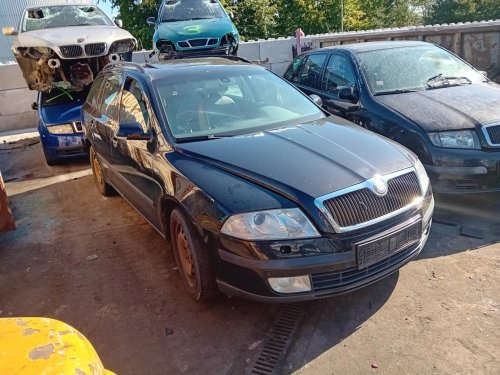 Škoda Octavia II 1.8 TSI ( BZB ) 118kW r.2007 černá na náhradní díly