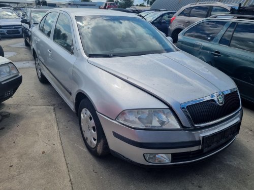 Škoda Octavia II 1.9 TDI ( BXE ) 77kW r.2006 šedá na náhradní díly