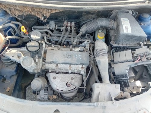 Škoda Praktik 1.2 ( BZG ) 51kW r.2008 modrá na náhradní díly