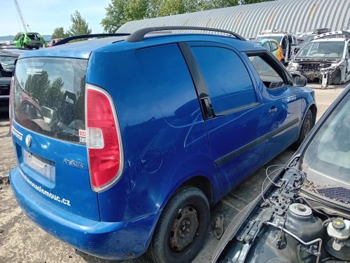 Škoda Praktik 1.2 ( BZG ) 51kW r.2008 modrá na náhradní díly