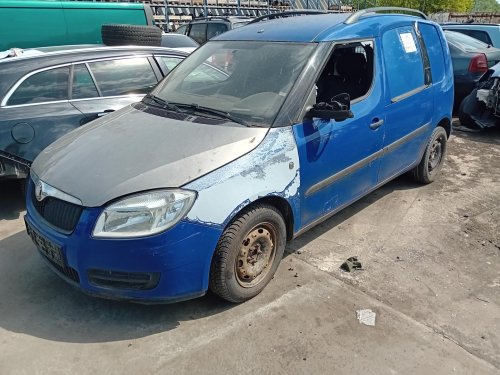 Škoda Praktik 1.2 ( BZG ) 51kW r.2008 modrá na náhradní díly