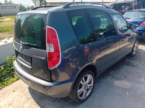 Škoda Roomster 1.4 ( BXW ) 63kW r.2006 šedá na náhradní díly