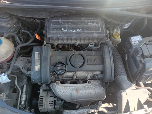 Škoda Roomster 1.4 ( BXW ) 63kW r.2006 šedá na náhradní díly
