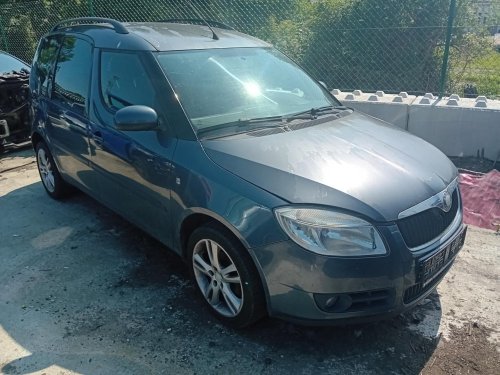 Škoda Roomster 1.4 ( BXW ) 63kW r.2006 šedá na náhradní díly