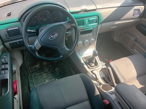 Subaru Forester II 2.0 AWD ( EJ 20 ) 116kW r.2006 šedá 01G  na náhradní díly