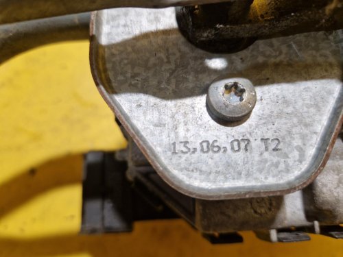 TÁHLA STĚRAČŮ S MOTORKEM - 3397020769 - PEUGEOT 207 - 19659