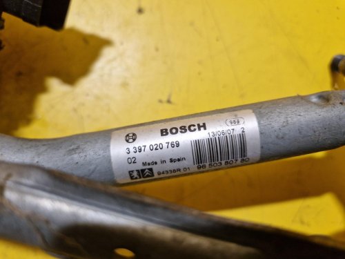 TÁHLA STĚRAČŮ S MOTORKEM - 3397020769 - PEUGEOT 207 - 19659