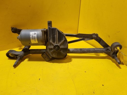 TÁHLA STĚRAČŮ S MOTORKEM 13182340 OPEL CORSA D - 17024