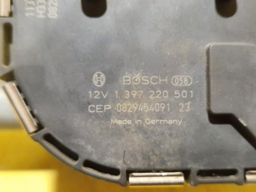 TÁHLA STĚRAČŮ S MOTORKEM 1K1955119E  VW GOLF V, VI, JETTA III, SCIROCCO III / ŠKODA OCTAVIA II - 19365