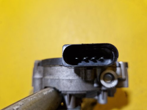 TÁHLA STĚRAČŮ S MOTORKEM 2K8955113 VW CADDY V (2020-) - 20127