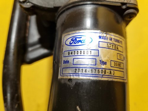 TÁHLA STĚRAČŮ S MOTORKEM 2T1417508AD FORD CONNECT I - 17858