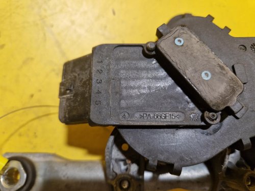 TÁHLA STĚRAČŮ S MOTORKEM 53565002 CITROEN C1 / PEUGEOT 107 / TOYOTA AYGO I - 18243