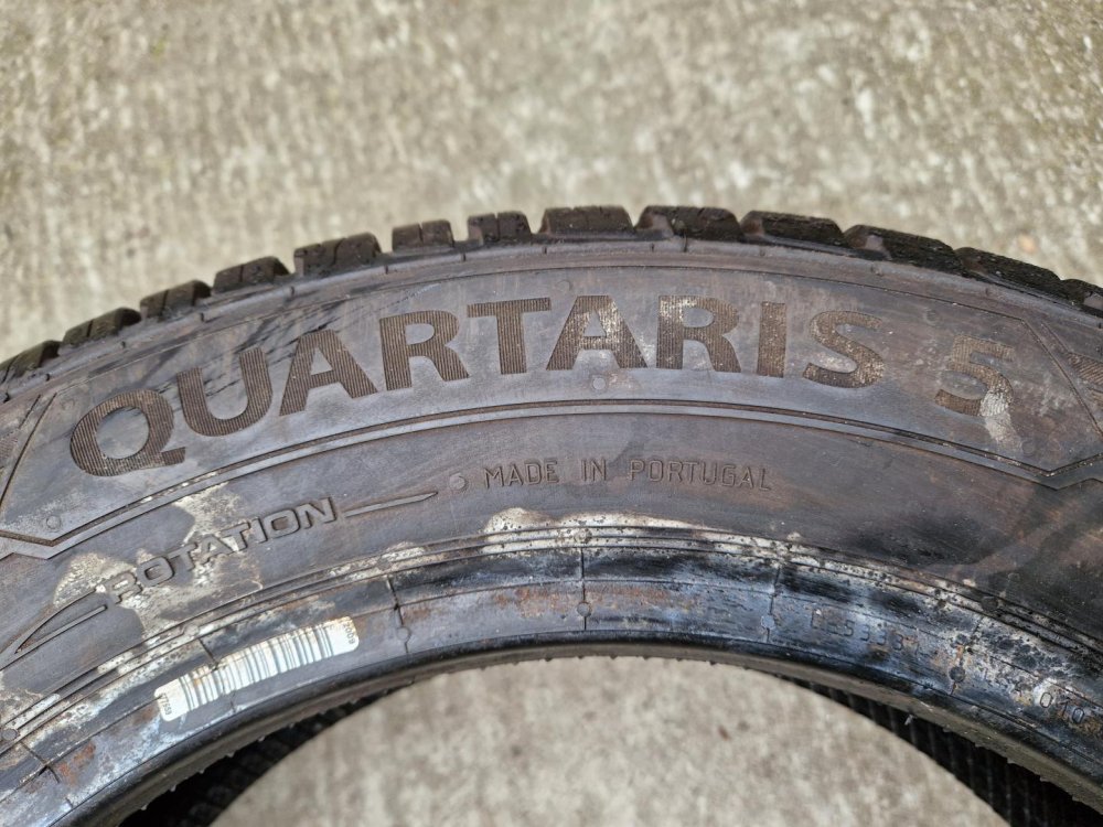 2 KS CELOROČNÍ PNEUMATIKA BARUM QUARTARIS 5 - 165/65 R14 79T - 20459