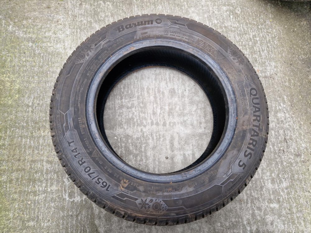 2 KS CELOROČNÍ PNEUMATIKA BARUM QUARTARIS 5 - 165/70 R14 81T - 20461