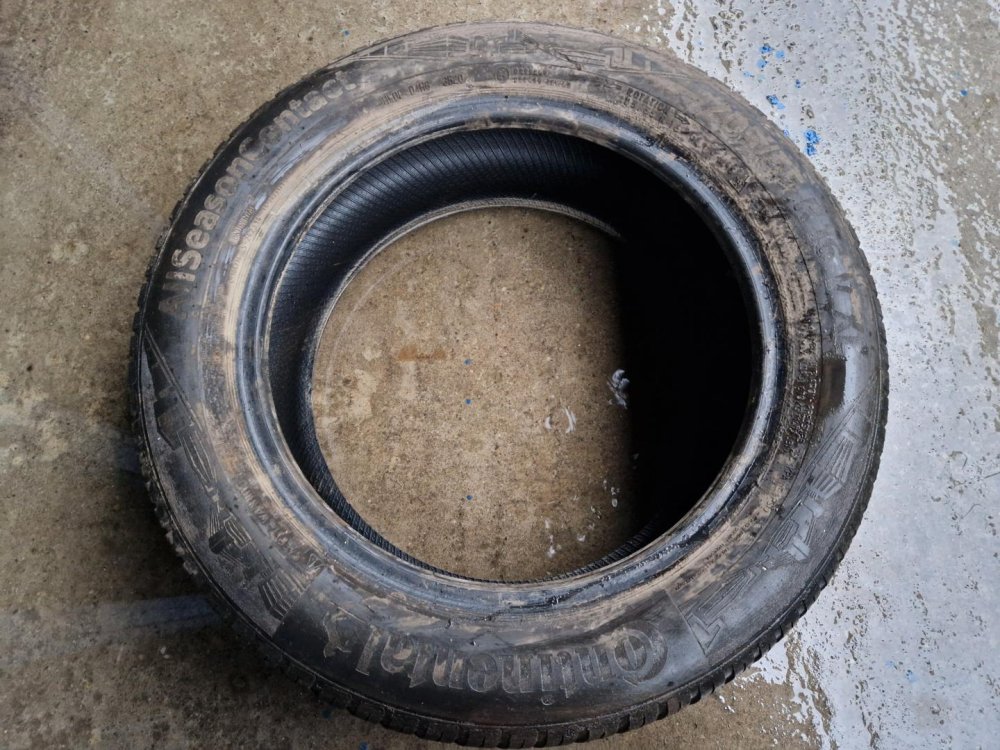 2 KS CELOROČNÍ PNEUMATIKA CONTINENTAL ALLSEASONCONTACT 205/55 R16 91H - 20940 2 KS CELOROČNÍ PNEUMATIKA CONTINENTAL ALLSEASONCONTACT 205/55 R16 91H - 20940