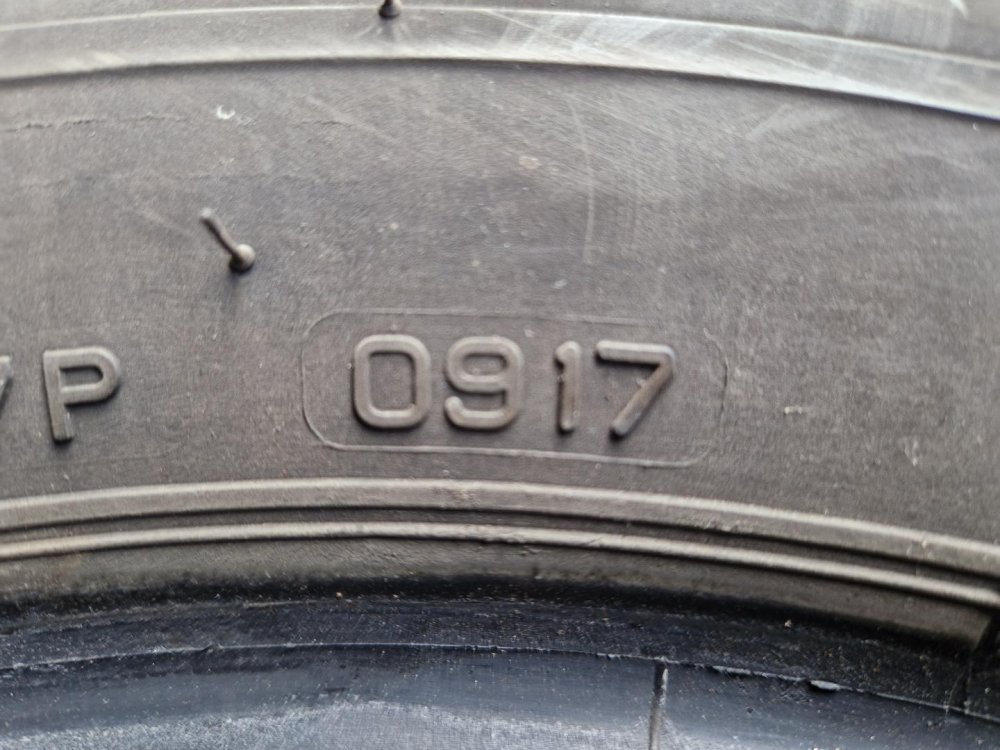 2 KS CELOROČNÍ PNEUMATIKA FIRESTONE MULTISEASON 175/70 R13 82T - 21059 2 KS CELOROČNÍ PNEUMATIKA FIRESTONE MULTISEASON 175/70 R13 82T - 21059