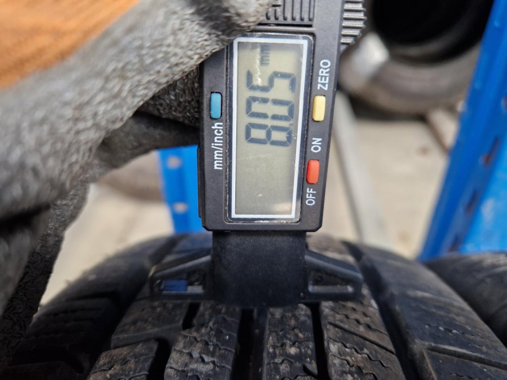 2 KS CELOROČNÍ PNEUMATIKA FIRESTONE MULTISEASON 175/70 R13 82T - 21059 2 KS CELOROČNÍ PNEUMATIKA FIRESTONE MULTISEASON 175/70 R13 82T - 21059